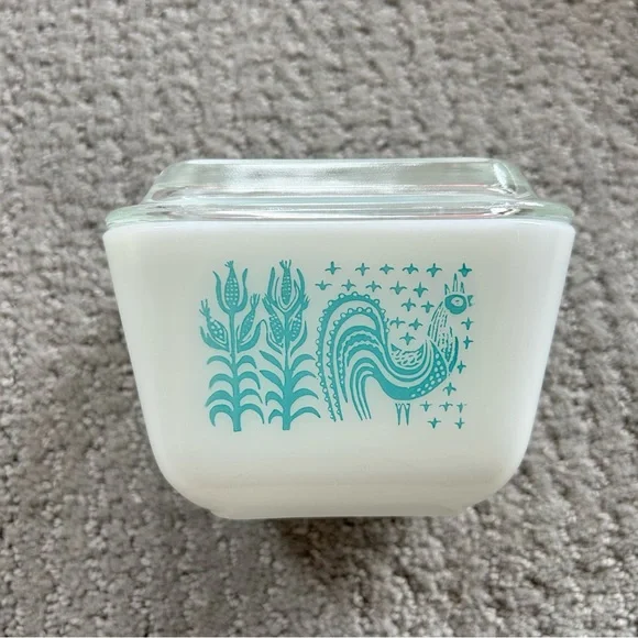 Pyrex 1957 Vintage Amish Butterprint Set of 3 - Picture 8 of 16